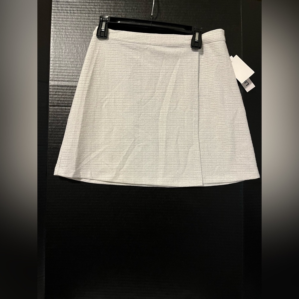 Lily star cute mini skirt Medium NWT